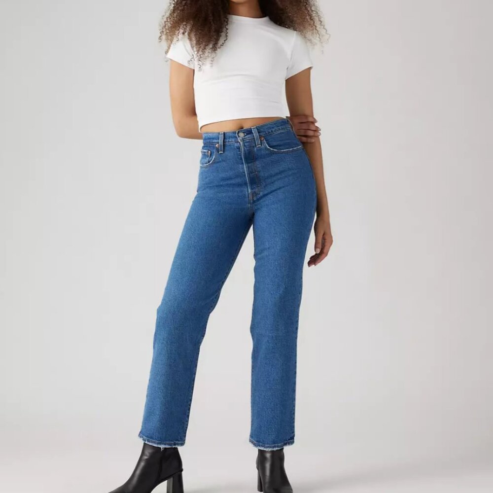 Levi's Ribcage Straight Ankle Size 30 Length 29 Medium Blue Wash